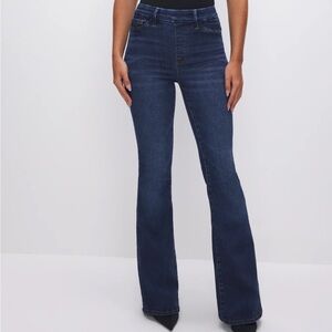 Good American Power Stretch Pull-on Flare Jeans